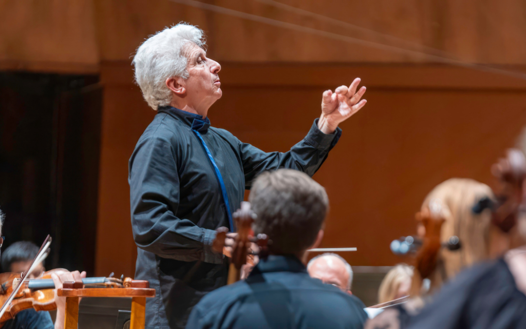 Tú desempeñas un papel importante en la música que hacemos.